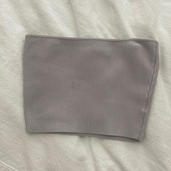 Babaton Tops - Aritzia babaton tube top